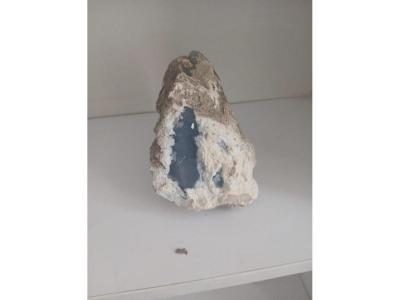 Blue Turkish Chalcedony Rough – Export Grade from Afyon Bayat, Turkey